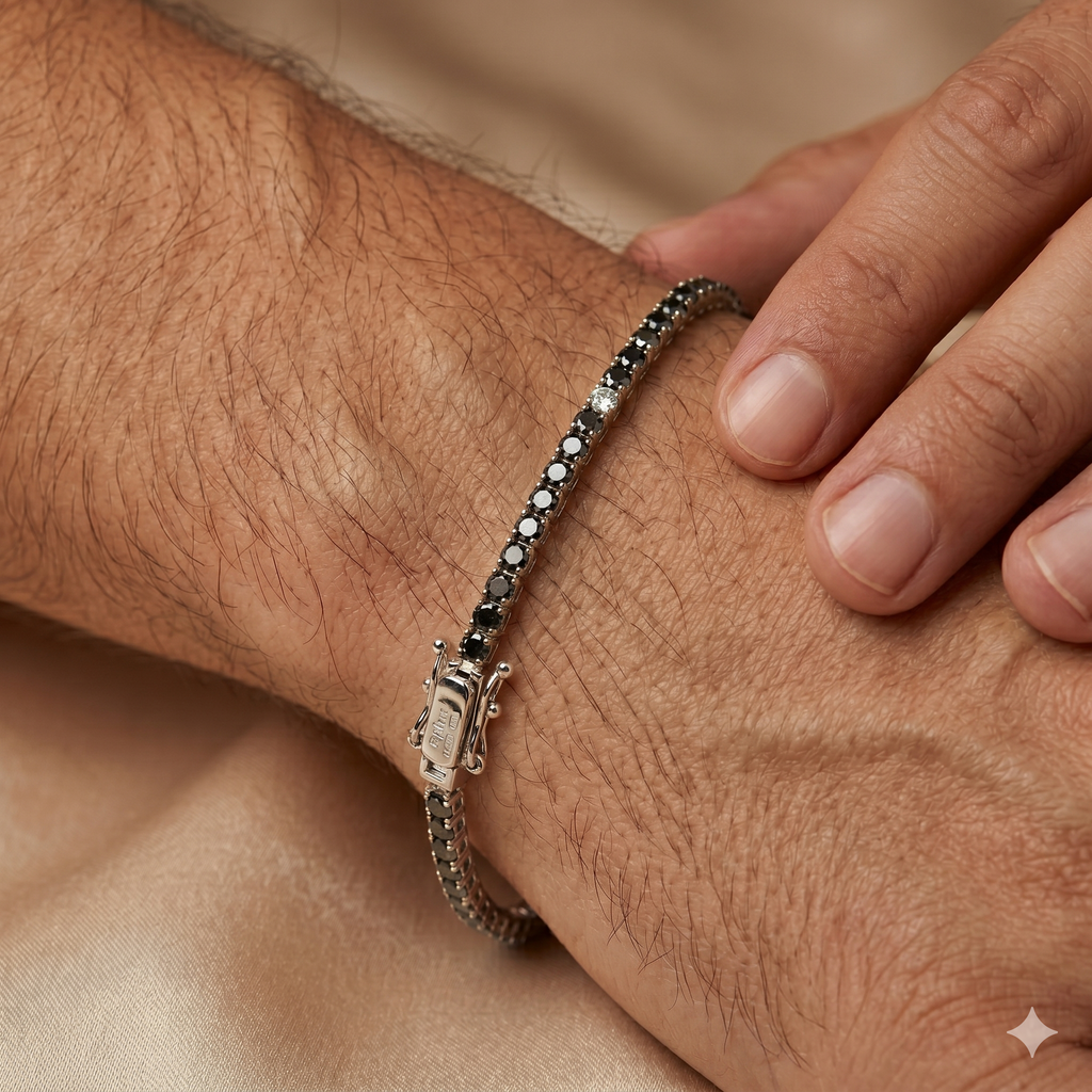 Bracciale Tennis con Zirconi in Oro Bianco 18 Carati di 6.40 Grammi.