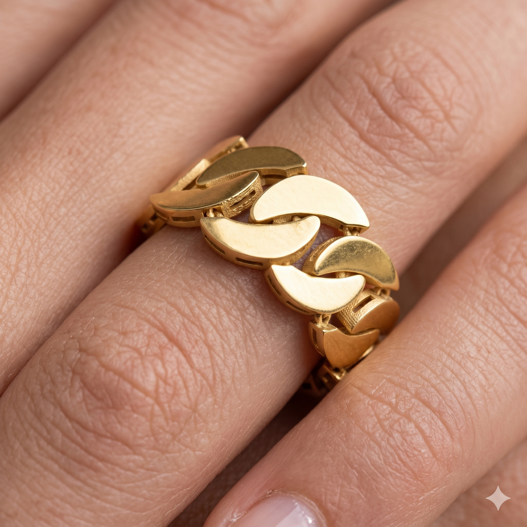 Anello Donna in oro 18 Carati modello Grumetta di 5.80 Grammi.