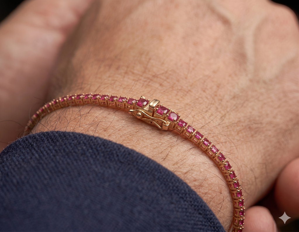 Bracciale modello Tennis in Oro rosè 18 Carati con Rubini.