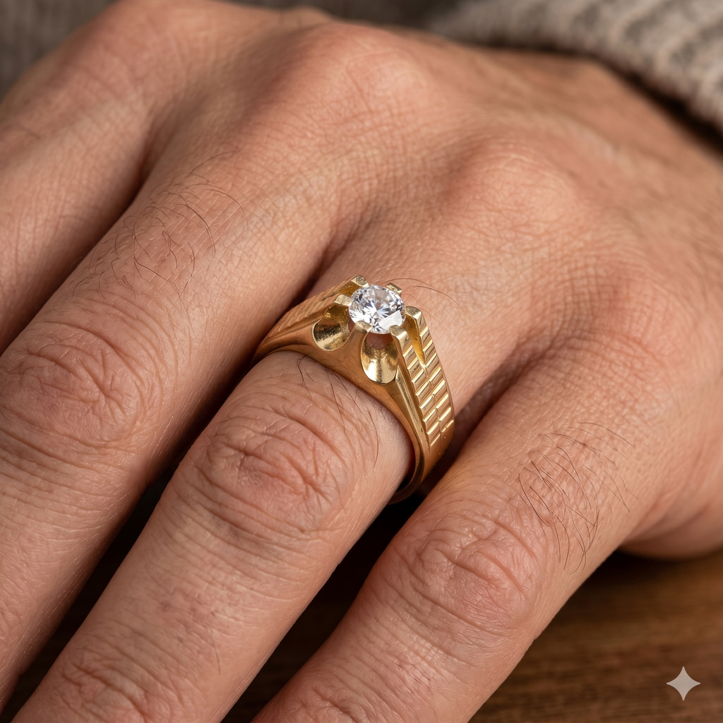 Anello Uomo in Oro Giallo 18 Carati con Zircone Bianco di 6 Grammi.