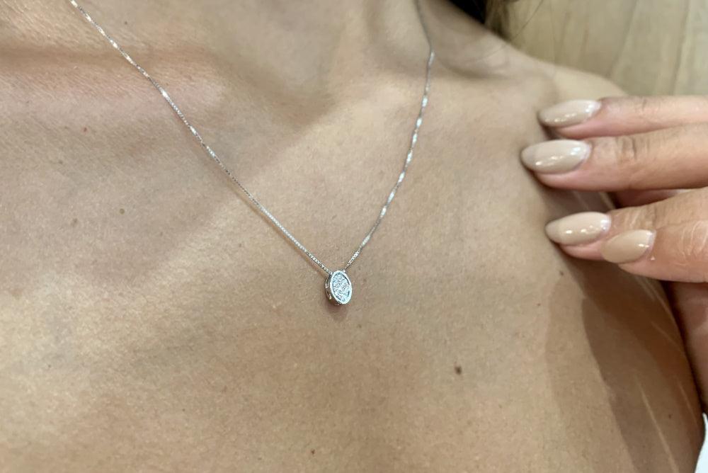 KnSam Collana da donna in vero oro rosa 18 carati, ciondolo 0,52 carati, rubino con taglio ovale, Oro rosa 18 carati (750), Rubino KnSam Collana da donna in vero oro rosa 18 carati, ciondolo 0,52 carati, rubino con taglio ovale, Oro rosa 18 carati (750), Rubino
